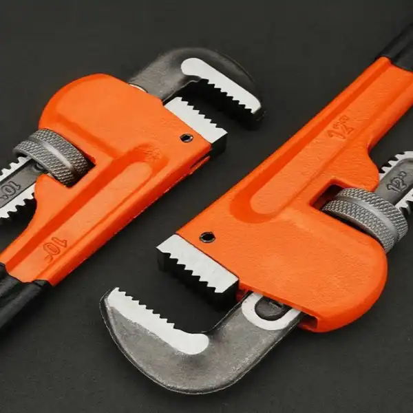 Heavy Pipe Wrench