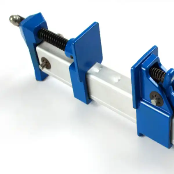 Spanish-Style Pump Clamp
