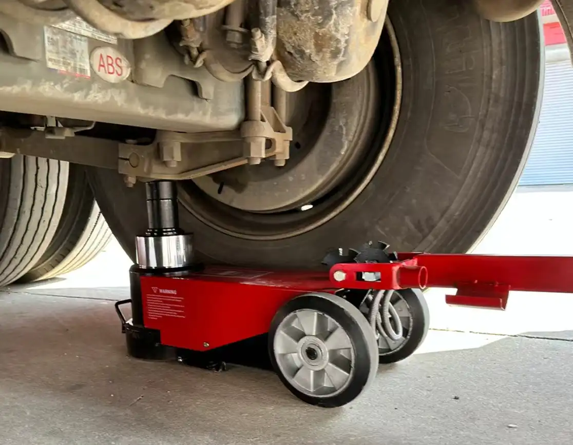Air Jack Vs. Floor Jack: Guide to Vehicle Lifting Like a Pro